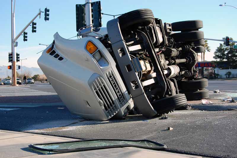 Abogado Litigante de Accidentes de Camiones en Los Ángeles