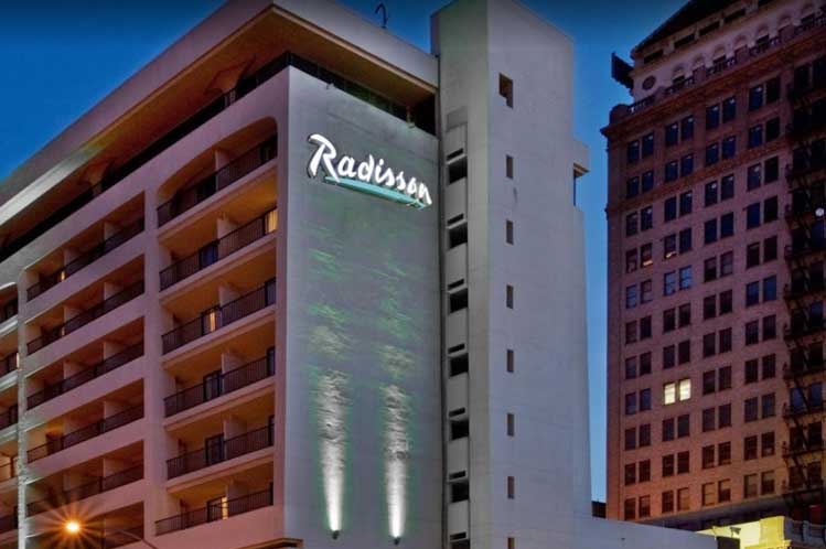 Radisson Hotel Fresno CA 93721