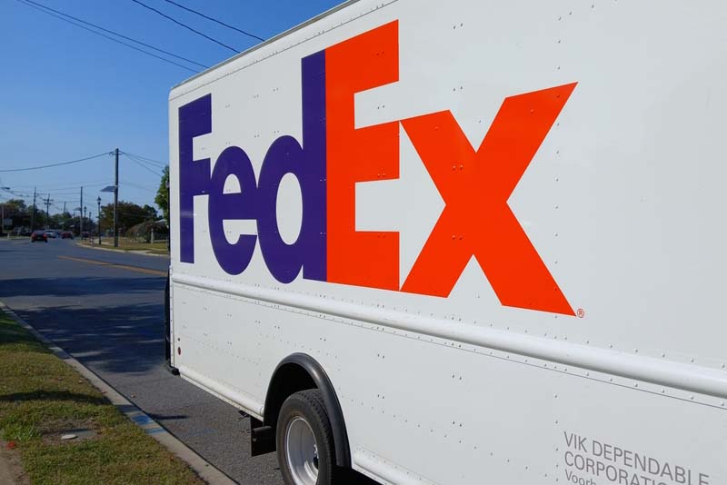 How to Handle an Injury Claim Against FedEx in California