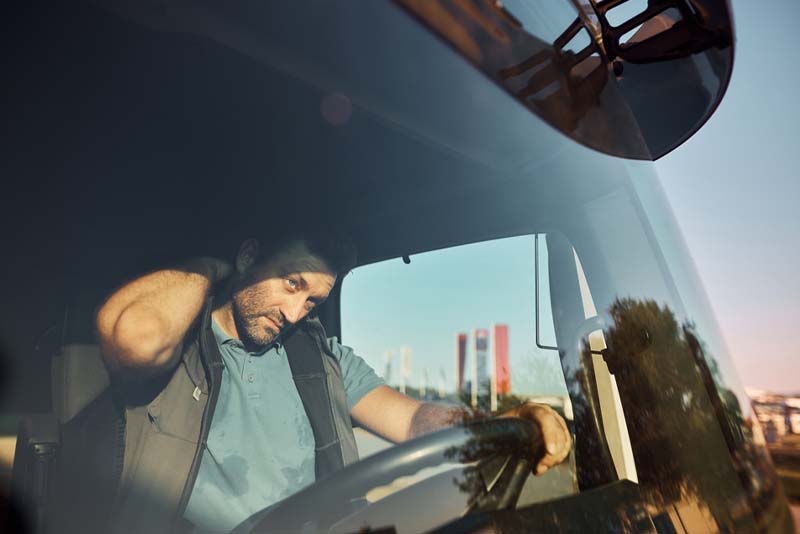 How Pressure and Fatigue Lead to Delivery Truck Accidents