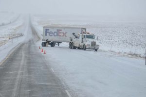 Who Can Sue After a FedEx Truck Accident, What Damages Are Recoverable, and How to Build a Strong Case for Wrongful Death