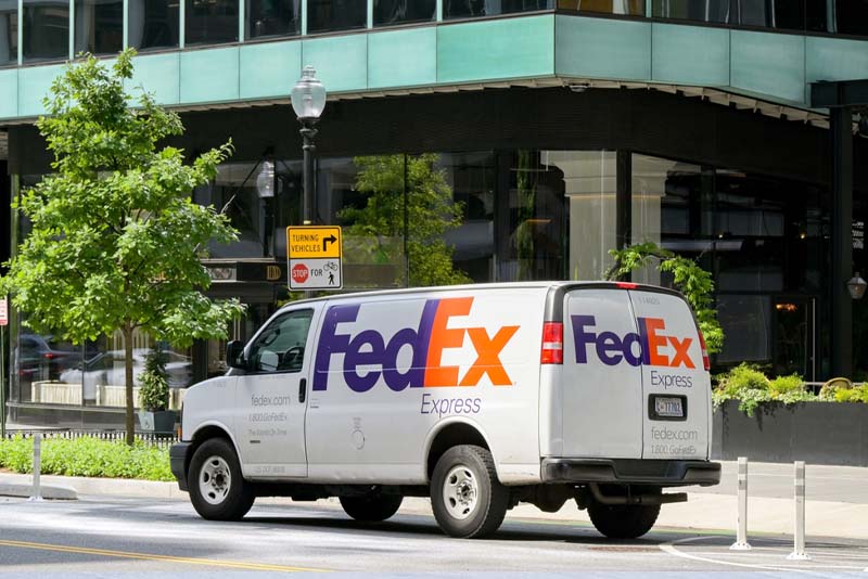 Compare shipping company liability, see who bears responsibility, and learn how accident claims differ across major carriers.