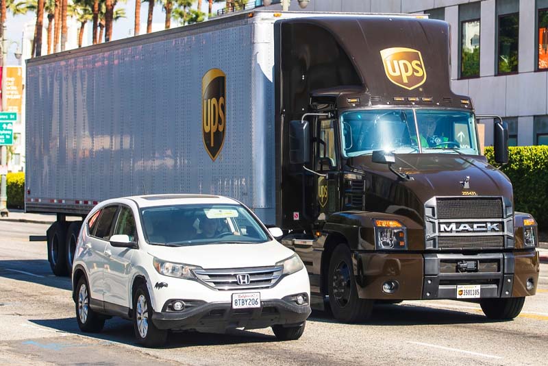 USPS Delivery Truck Accidents: Understanding Federal Tort Claims Act (FTCA) Requirements